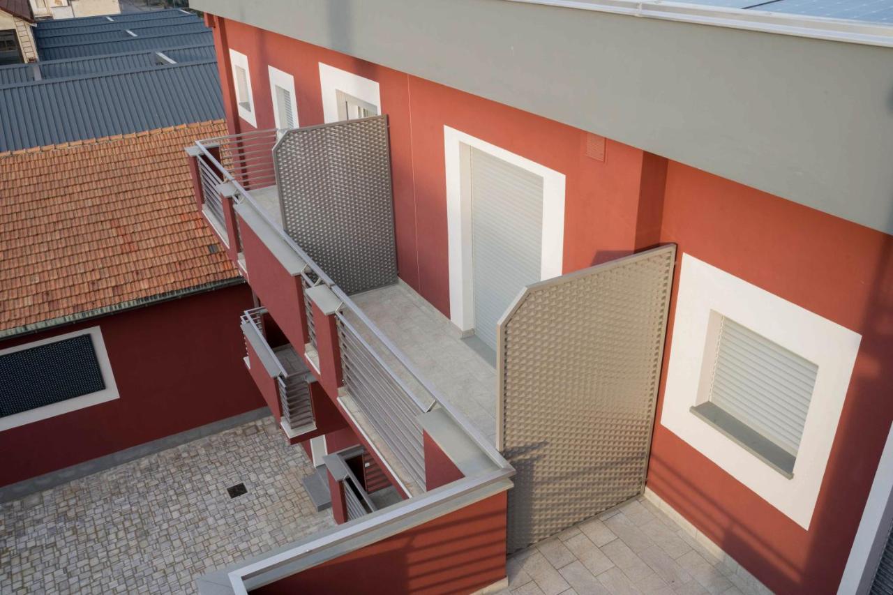 Terranova49 Aparthotel Novara Exterior foto